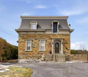 Heritage home historic proeprty for sale real estate ontario dave chomitz a stone home